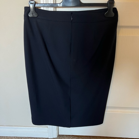 Ann Taylor Seasonless Stretch Pencil Skirt in Navy - Picture 2 of 7
